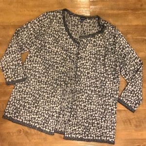 Raefella sweater